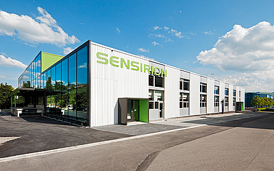 Am Hauptsitz in Stäfa forscht, entwickelt und produziert Sensirion Messsensoren mit neusten Technologi